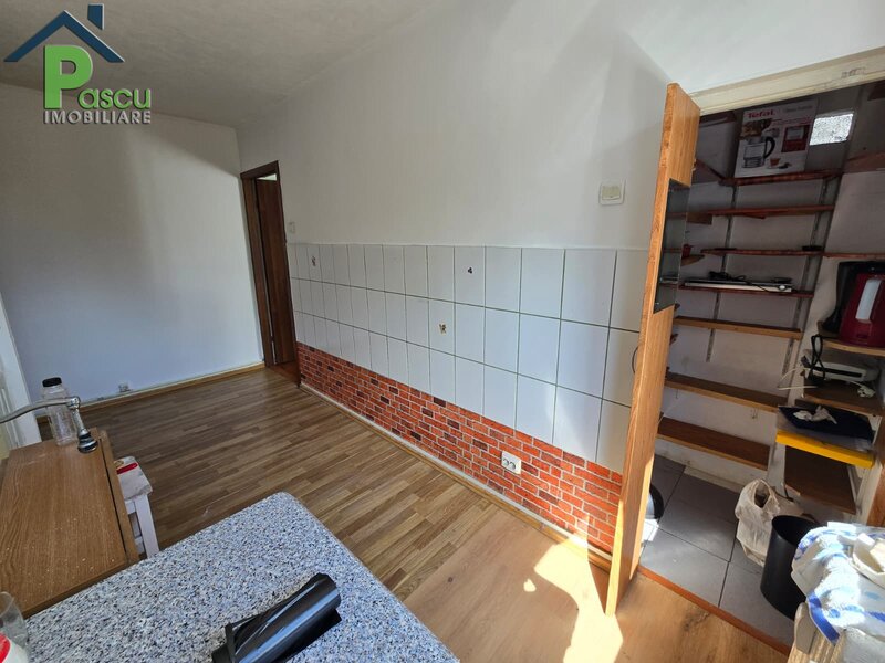 Eroii Revolutiei, metrou, str. Constantin Manescu, apartament 2 camere