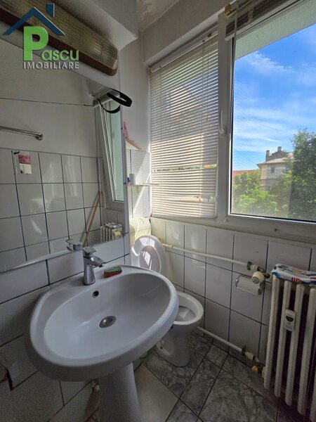 Eroii Revolutiei, metrou, str. Constantin Manescu, apartament 2 camere